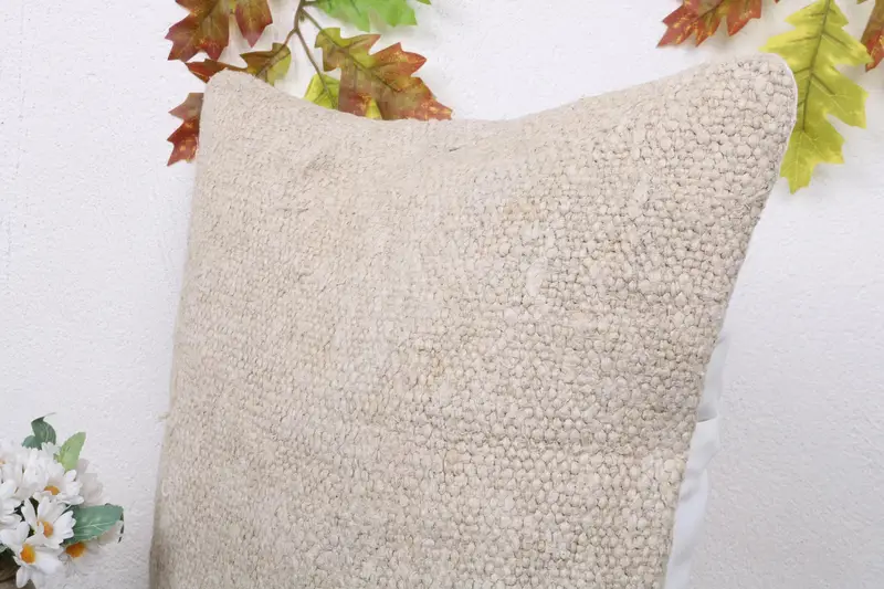 Pillow Sham, 18x18 White Pillow Sham, Kilim Pillow Cover, Retro Throw Pillow Cover, Comfy Throw Cushion Cover, Vintage Pillow, Turkish Pillow - 5