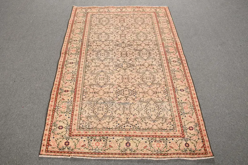 Vintage-Akzentteppich 3,6 x 5,7 Fuß, rot karierter türkischer Wollteppich - 1