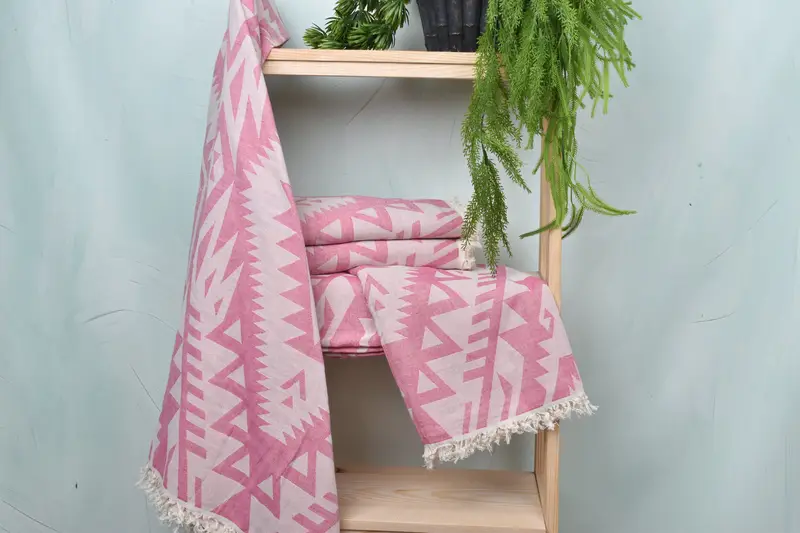 Personalized Turkish Towel, Oversized Beach Towel, Sand-free towel, Valentines Day Gift Idea, Bachelor Gifts, 76x40 Cotton Geometric Towel - 7