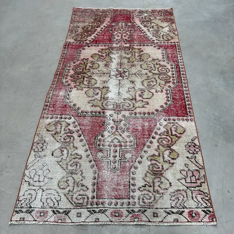 Zarif Kırmızı ve Bej İran Halısı, 3,4x6,7 ft Şık Dekor