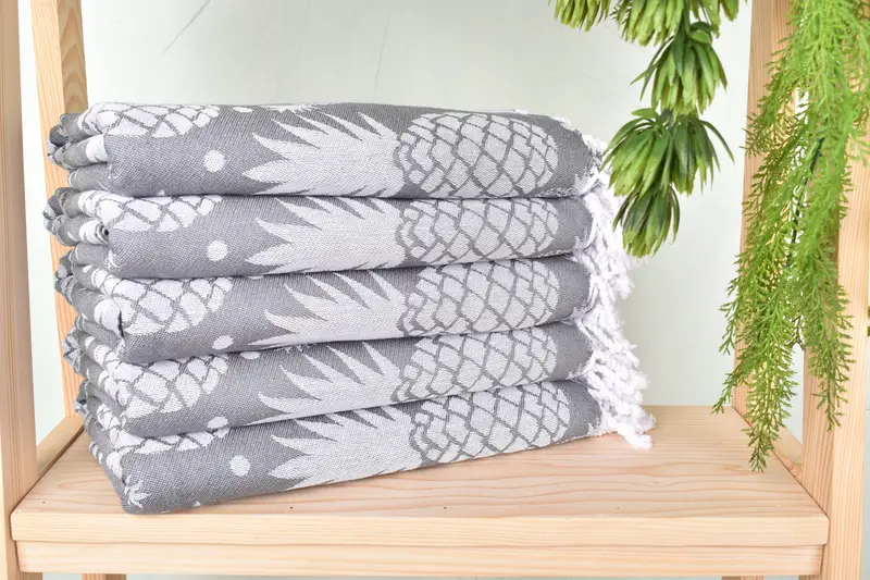 Bridesmaid Gift, Hammam towel, Organic Turkish towel, 70x36 Cotton Pineapple Design Towel, Lightweight Turkish towel for beach, Bachelor Party Gifts - 3