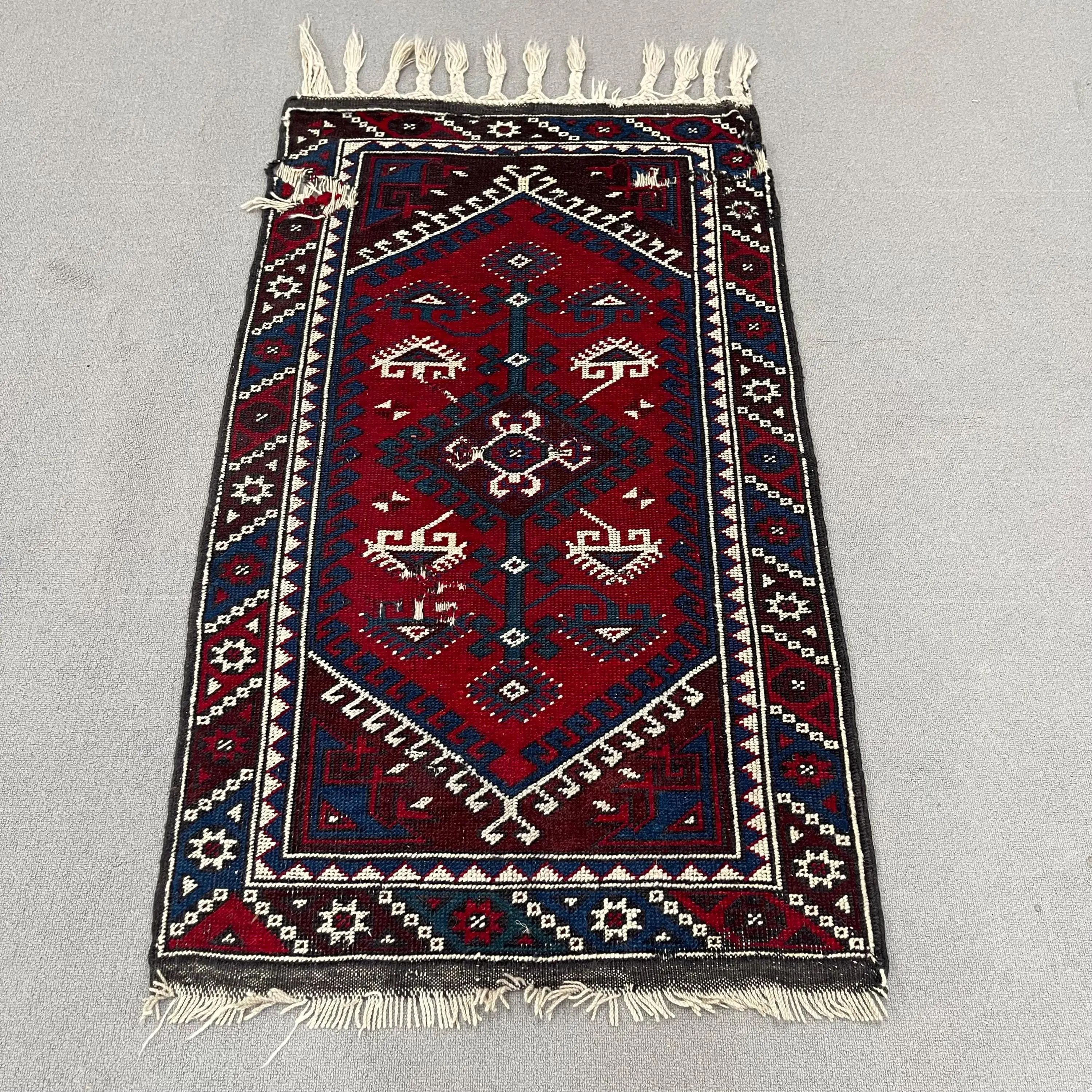 2.5x4.4 ft Turkish Rug, Vintage Small Rug, Red Check Wool Rug - 1