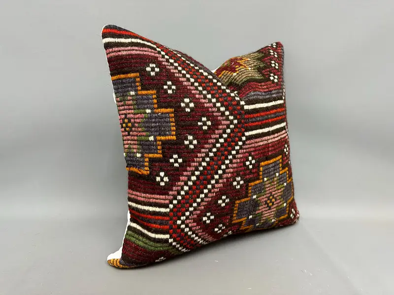 Vintage Pillow, Vintage Throw Cushion, Luxury Pillow, Vintage Kilim Pillow, Pillow Cover, Throw Kilim Pillow, 24x24 Red Pillow - 2