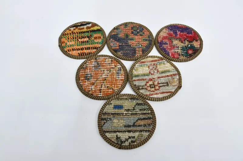 Posavasos Kilim antideslizantes de color naranja y rojo, posavasos circulares duraderos