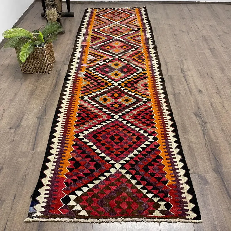 Pembe ve Mor Çiçekli Halı, 3,2x11,3 ft Şık Dekor