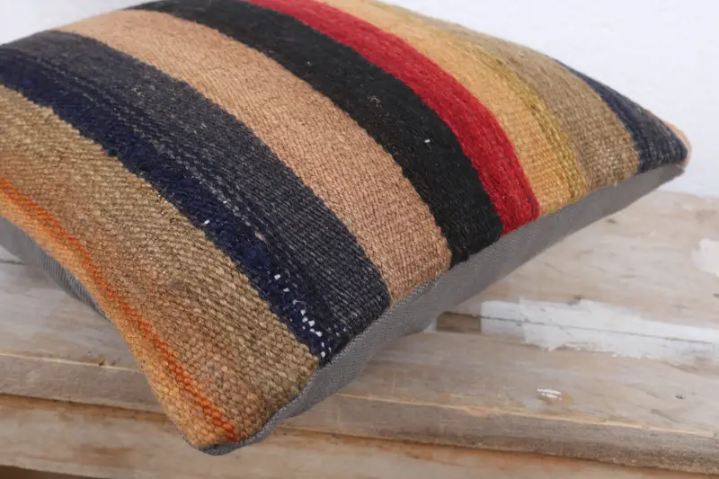 Vintage Kilim Throw Pillow, Cozy Throw Pillow Cover, Kilim Pillow, Cushion Cover, Handmade Kilim Cushion, 12x12 Red Cushion Case - 6