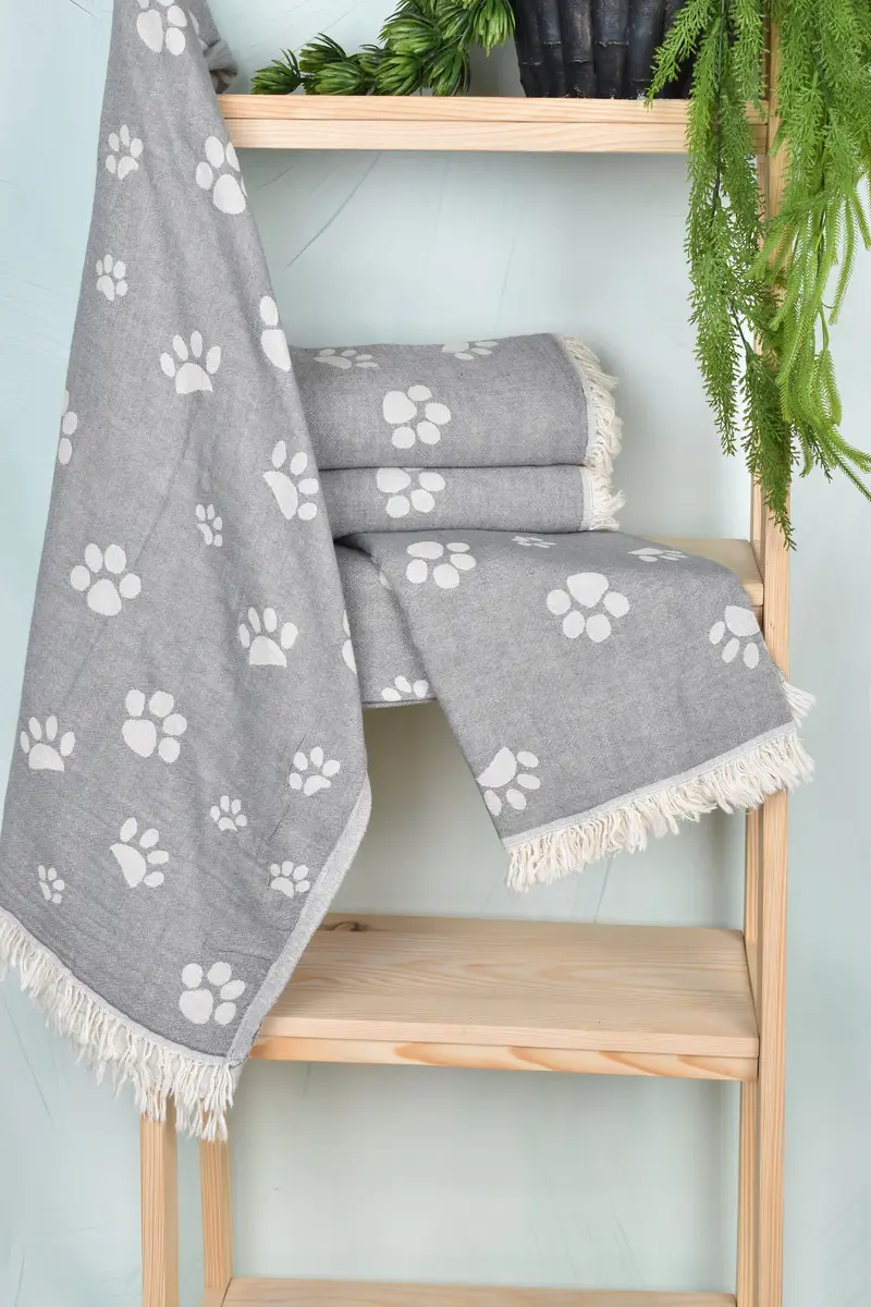 Personalized Towel, Wedding Gifts Towel, Scarf Towel, Personalized Gift, Spa Towel, Bridesmaid Towel, 70x36 Cotton Paw Design Towel, Employee Gifts - 7