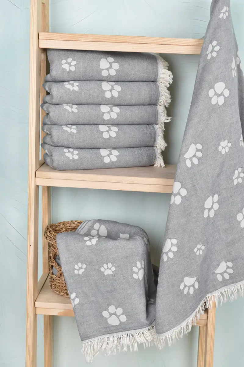 Personalized Towel, Wedding Gifts Towel, Scarf Towel, Personalized Gift, Spa Towel, Bridesmaid Towel, 70x36 Cotton Paw Design Towel, Employee Gifts - 4