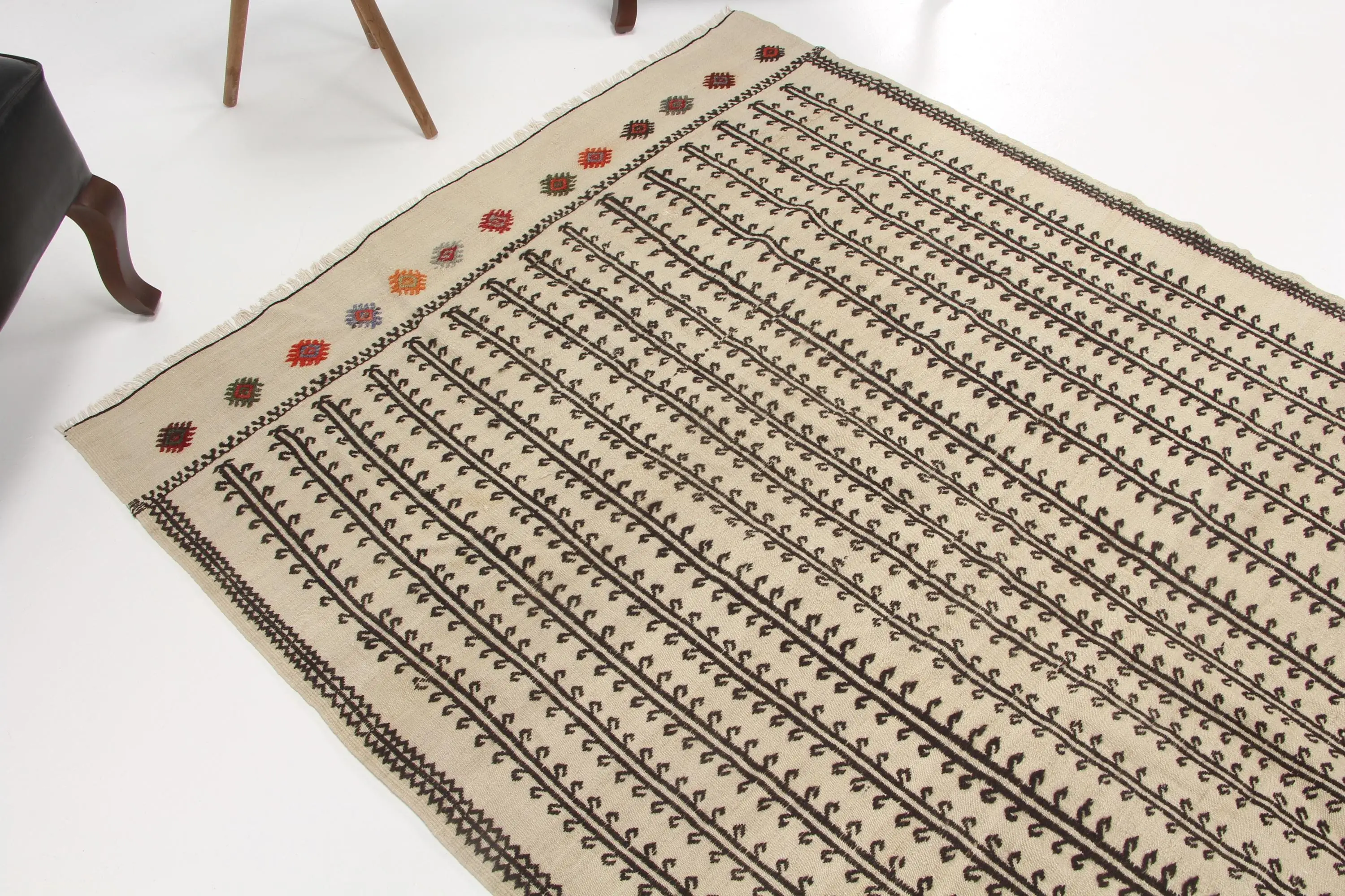 Vintage Rug, 5.1x6.5 ft Turkish Rug, Brown Animal Print Wool Rug - 1