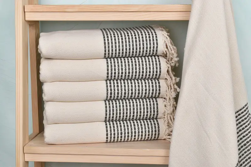 Soft towel, 70x36 Cotton Striped Towel, Customized Towels, Lightweight towel, Personalized Turkish Beach Towel, Bridesmaid Gifts, Summer Gift Ideas - 1