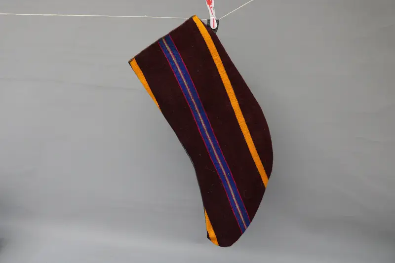 Şenlikli Kırmızı Yılbaşı Çorabı, Bronz Süslü Desenli Çorap