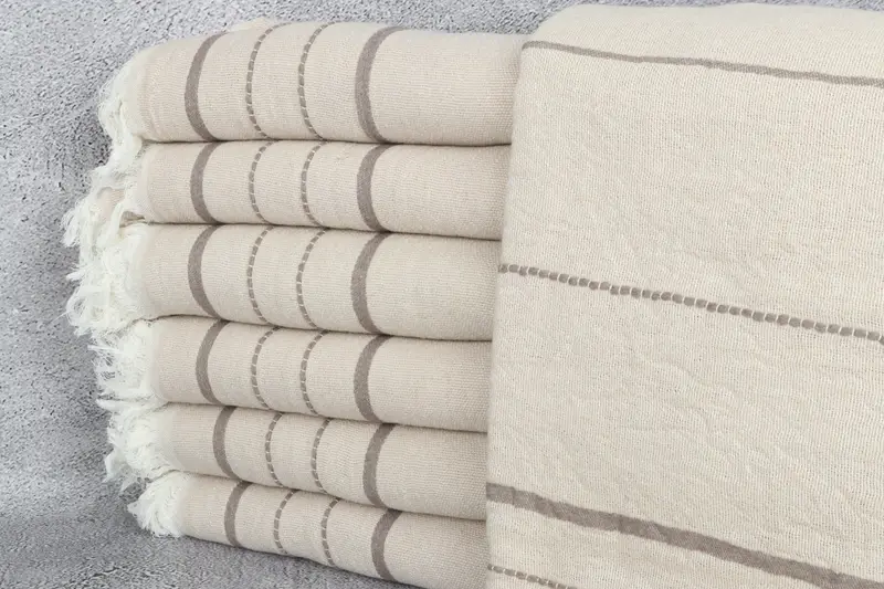 Gestreiftes Handtuch aus türkischer Baumwolle, Beige-Braun, 40 x 71 Zoll