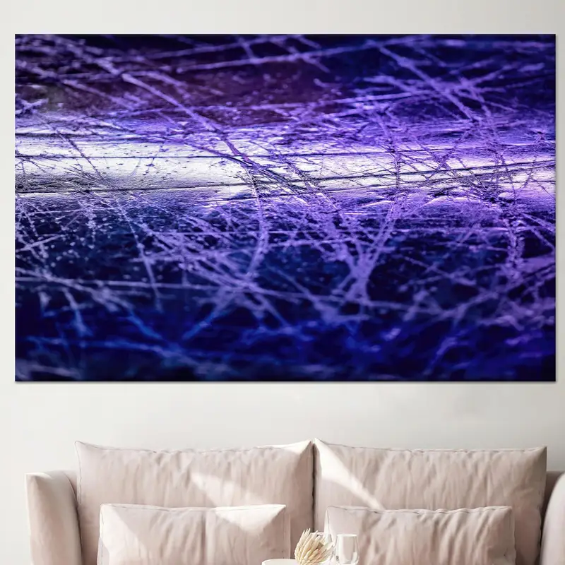 Modaya Uygun Soyut Mor Kanvas: Buz Görünümü Sanatıyla Alanınızı Yükseltin