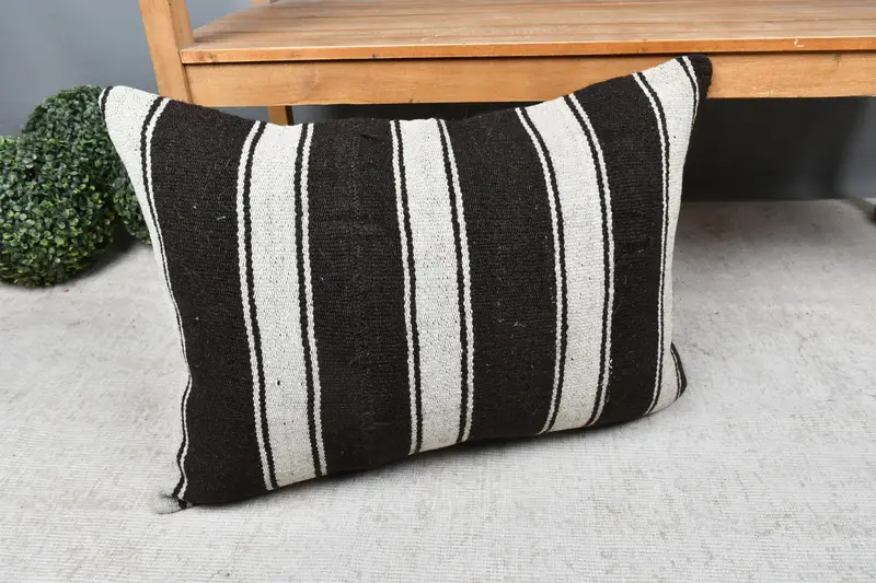 Kilim Pillow, Tapestry Cushion Cover, Throw Kilim Pillow, Pillow Cover, Ethnical Kilim Rug Pillow, 20x28 White Pillow Cover - 7