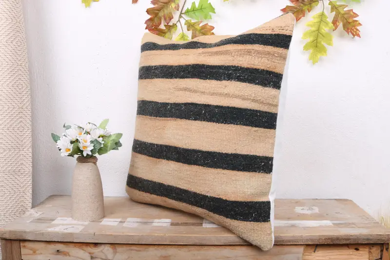 Southwestern Pillow Case, Vintage Kilim Pillow, Muted Cushion, Indoor Cushion, Pillow, 18x18 Beige Pillow Sham, Turkish Pillow, Antique Pillows - 4