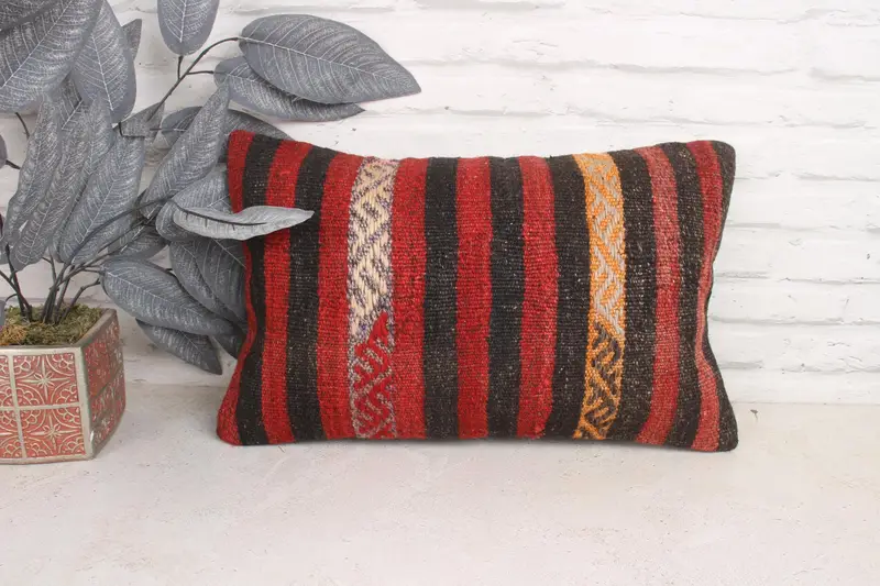 Vintage Kilim Throw Pillow, Turkish Kilim Pillow, Pillow for Couch, Pillow Cover, Handwoven Pillow Cover Cushion, 12x20 Red Pillow Sham - 1