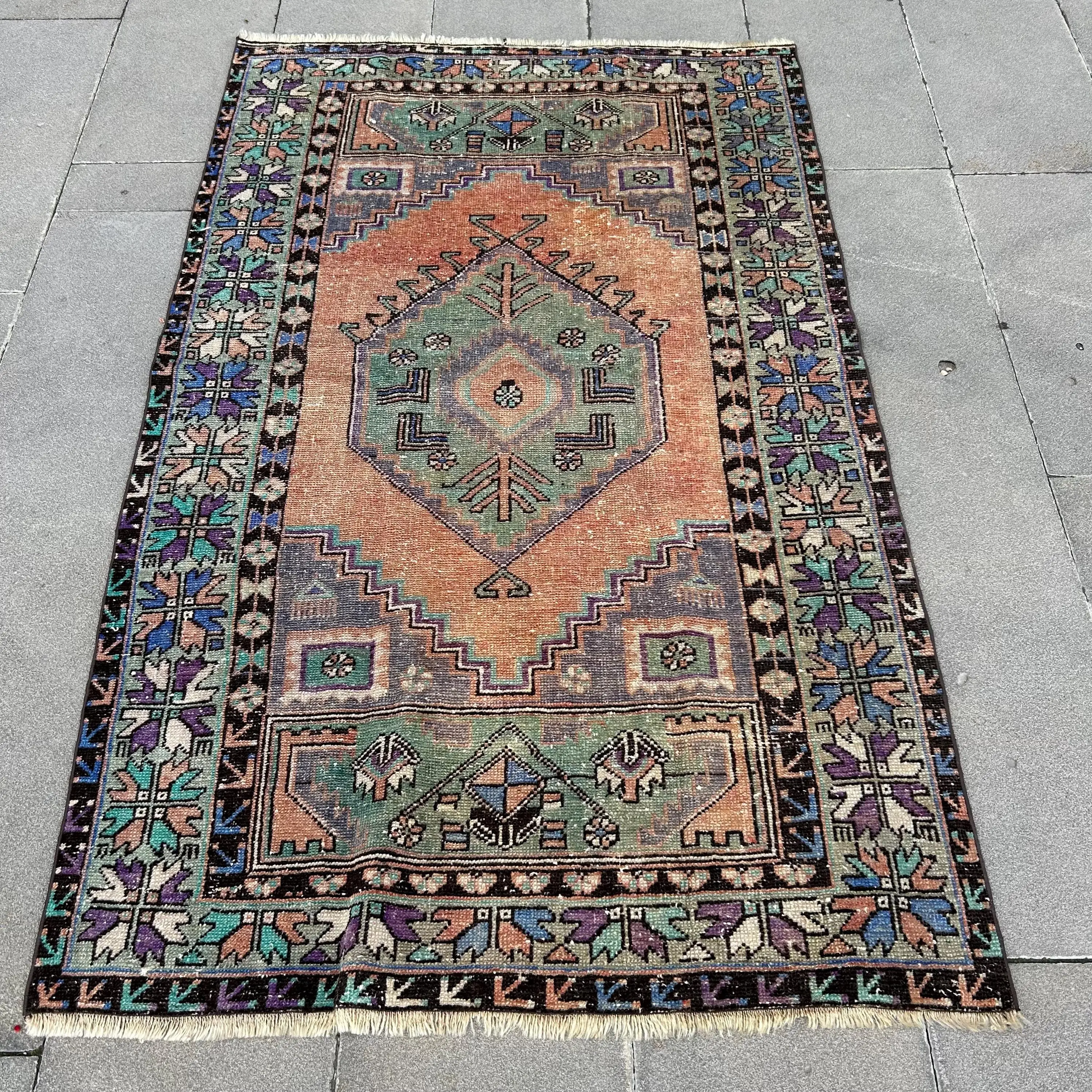 3,4x5,6 ft Turuncu ve Yeşil İran Halısı, Canlı Dekor - 1