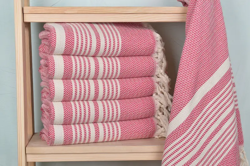 Housewarming Gift, Wedding Shower Gift, Beach towel, Lightweight Turkish towel, Eco-Friendly Turkish Towel, Spa Towel, 70x40 Cotton Striped Towel - 1