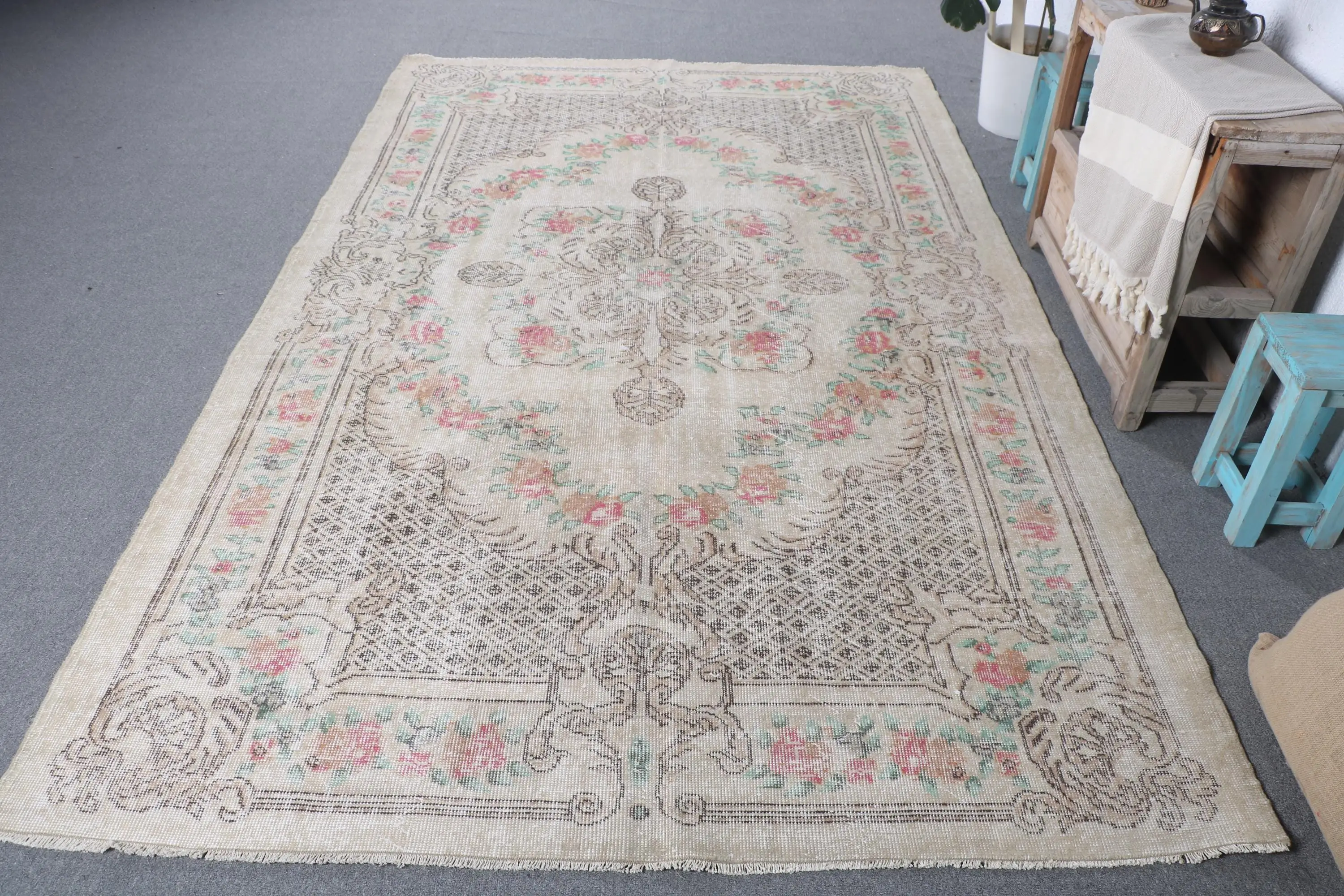 Vintage Halı, 5.8x9.3 ft Büyük Halı, Beyaz Fas Yün Türk Halısı - 1