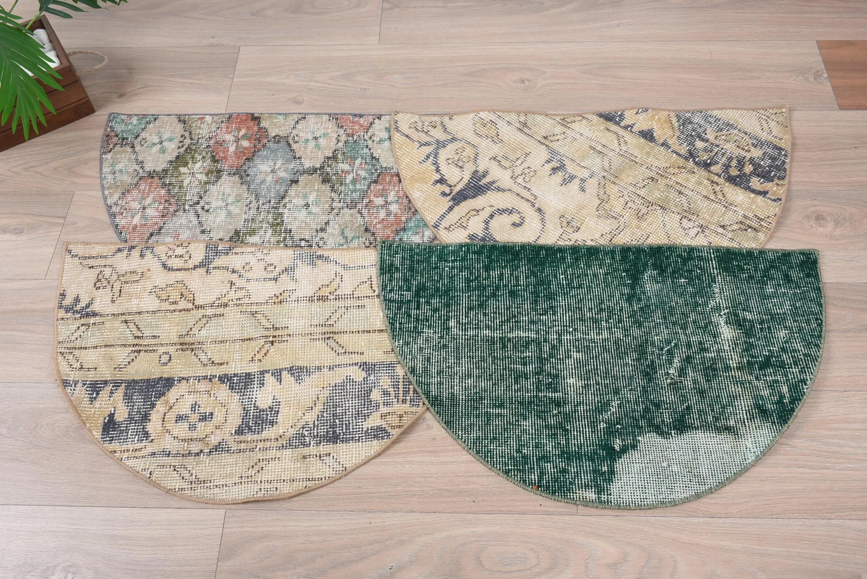 Eco-friendly vintage kilim rug, 18x30 inches small entryway mat - 1