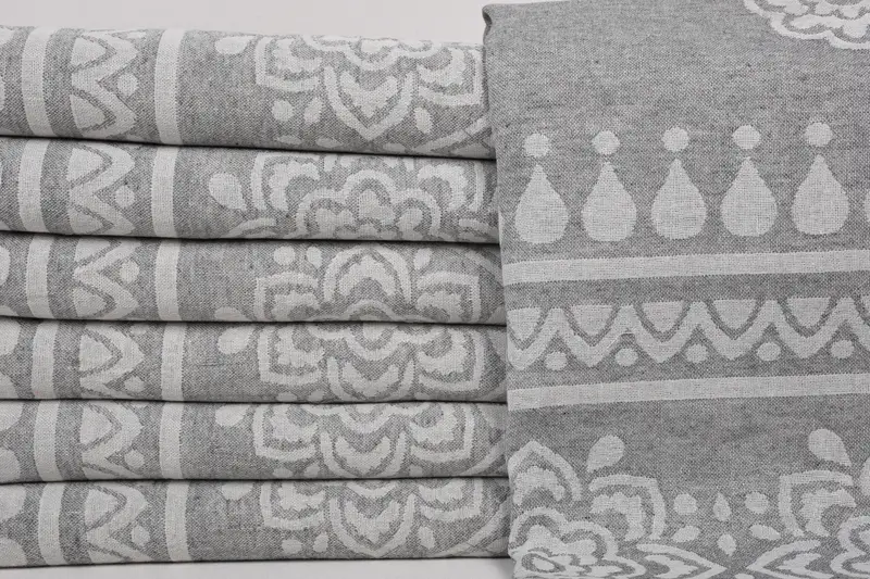 Best Friend Gift, Bridemaids Beach Towel, Bridal Shower Gifts, 74x36 Cotton Floral Patterned Towel, Yoga Towel, Bridesmaid Gift Towel, Summer Gift - 2