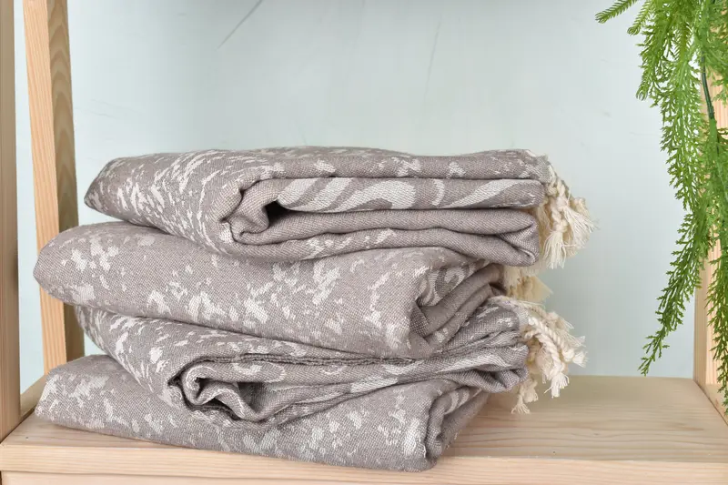 Large Turkish Towel, Lightweight Turkish towel, Bridesmaid Towel, 70x40 Cotton Carretta Patterned Towel, Best Beach Towel, Mother Of The Groom Gift - 8