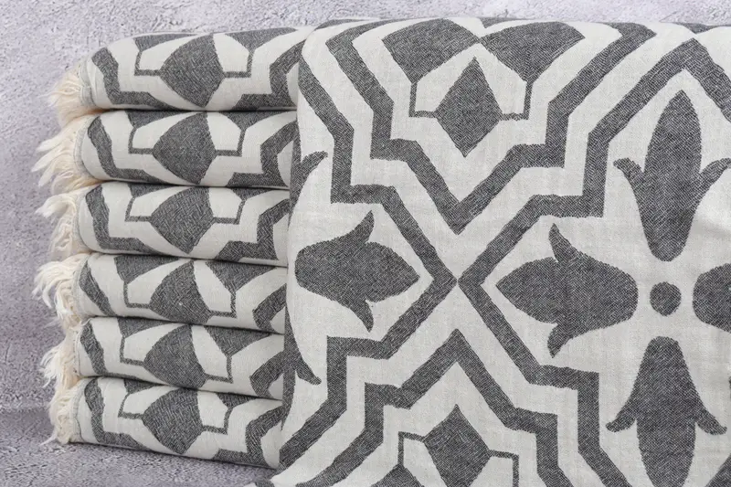 Gelin Duş Hediyesi, Kişiselleştirilmiş Hediyeler, Banyo Havlular, Ev Dekoru Hediyeleri, Kişiselleştirilmiş Hediye, Gelin Partisi Hediyeleri, 40x24 Pamuk Lale Desenli Havlu - 2