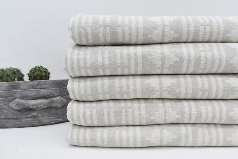 Absorbent Turkish towel, Turkish Towel USA, Embroidery Towel, Bachelorette Party Favors Beach, 70x40 Cotton Kilim Design Towel, Gifts For Him - 3