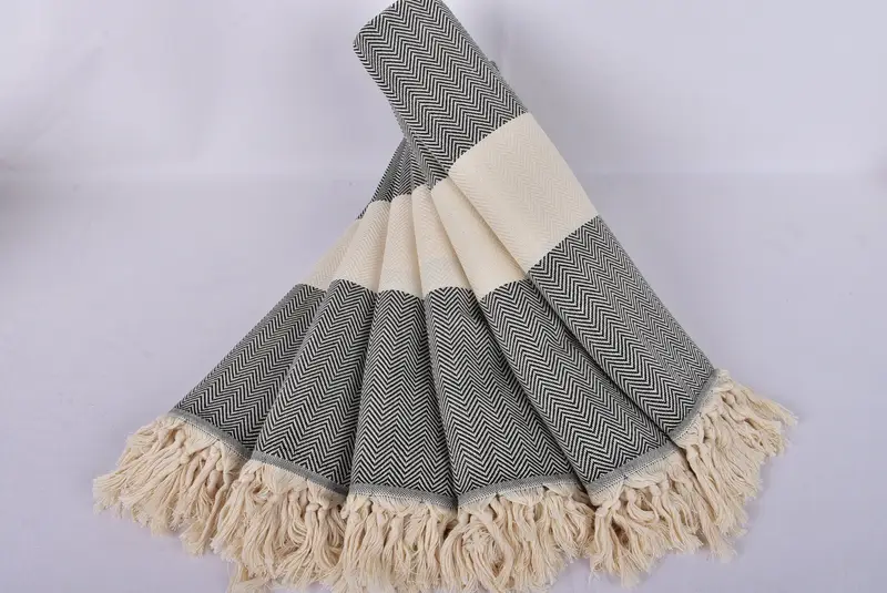 Personalized Bridesmaid Gift, 70x40 Cotton Herringbone Towel, Family Gift, Best Friend Wedding Gift, Lightweight Turkish towel, Personalized Towel - 4