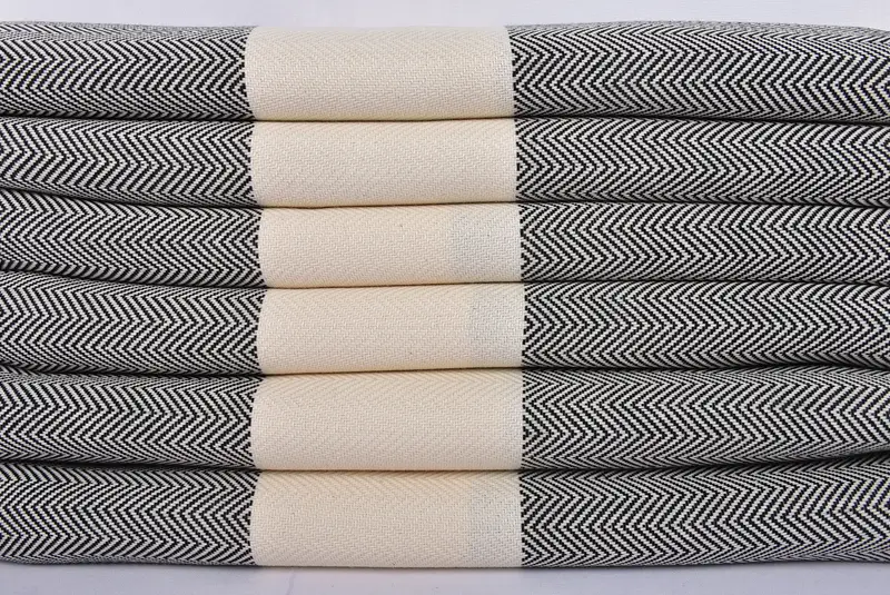 Personalized Bridesmaid Gift, 70x40 Cotton Herringbone Towel, Family Gift, Best Friend Wedding Gift, Lightweight Turkish towel, Personalized Towel - 2