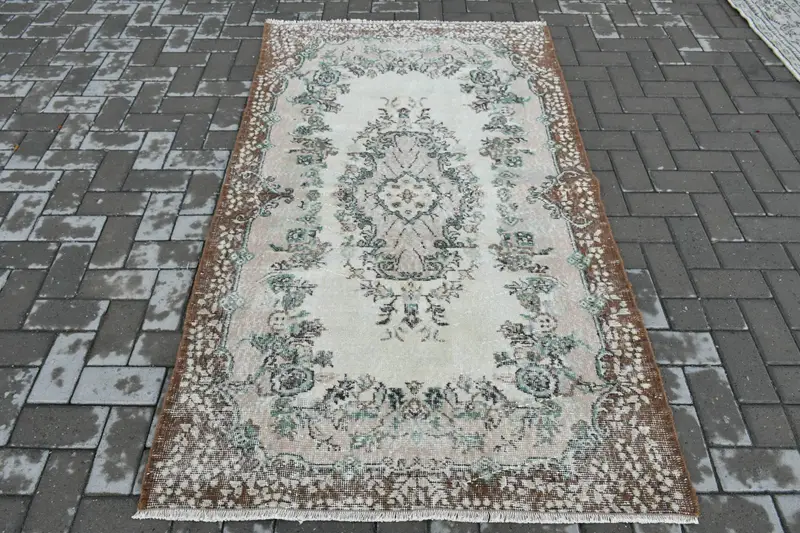 3.7x6.46 ft Accent Türk Halısı, Vintage Halı, Kahverengi Yeşil Kareli Yün Halı - 1