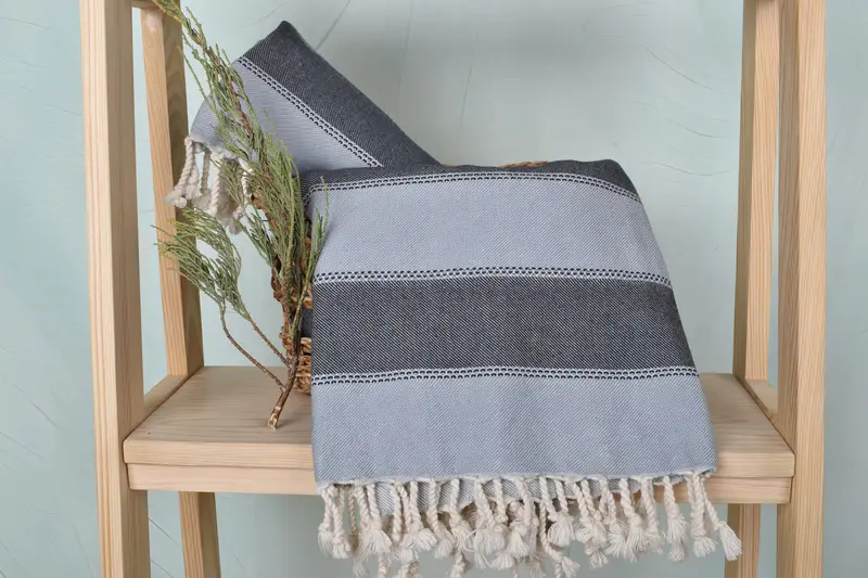 Turkish towel, Pool Towels, Lightweight towel, Valentines Gift, Personalized Towel, Luxury Turkish peshtemal beach towel, 68x36 Cotton Striped Towel - 4