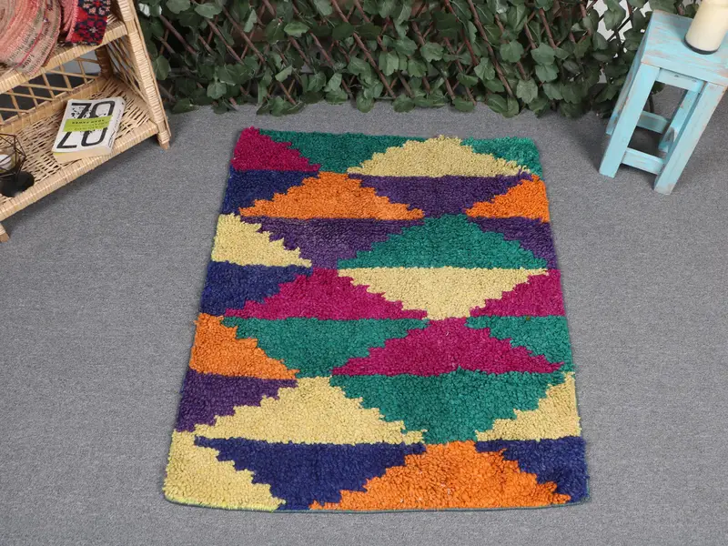 2,6x3,1 ft Yeşil Halı, Güneybatı Desenli ve Mor Vurgular