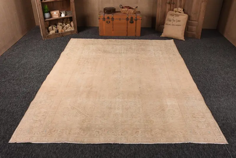 Oushak Turkish Rug, 7.9x10.8 ft Vintage Rug, Beige Bordered Wool Rug - 1