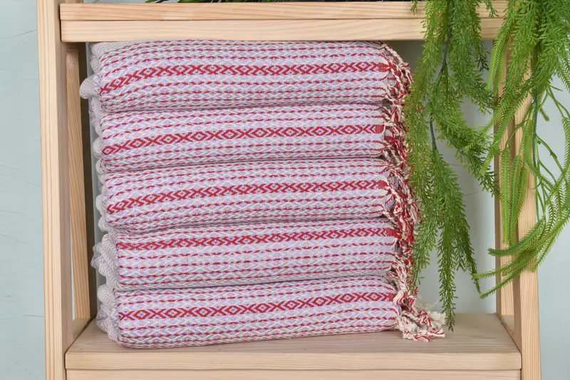 Travel Towel, 70x40 Cotton Diamond Towel, Bridesmaid Gift, Wedding Gift, Large Beach Towel Personalized, Custom Gift, Towel With Name, Bachelor Gift - 2