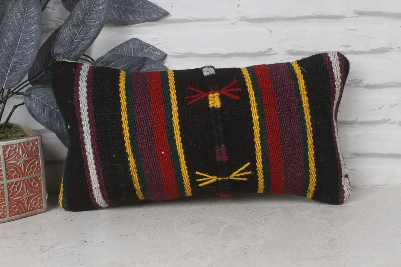 Pillow Sham, Boho Throw Cushion, Outdoor Cushion Case, Antique Pillows, Cozy Throw Pillow Sham, Turkish Pillow, 8x16 Red Cushion, Gift Pillow - 1