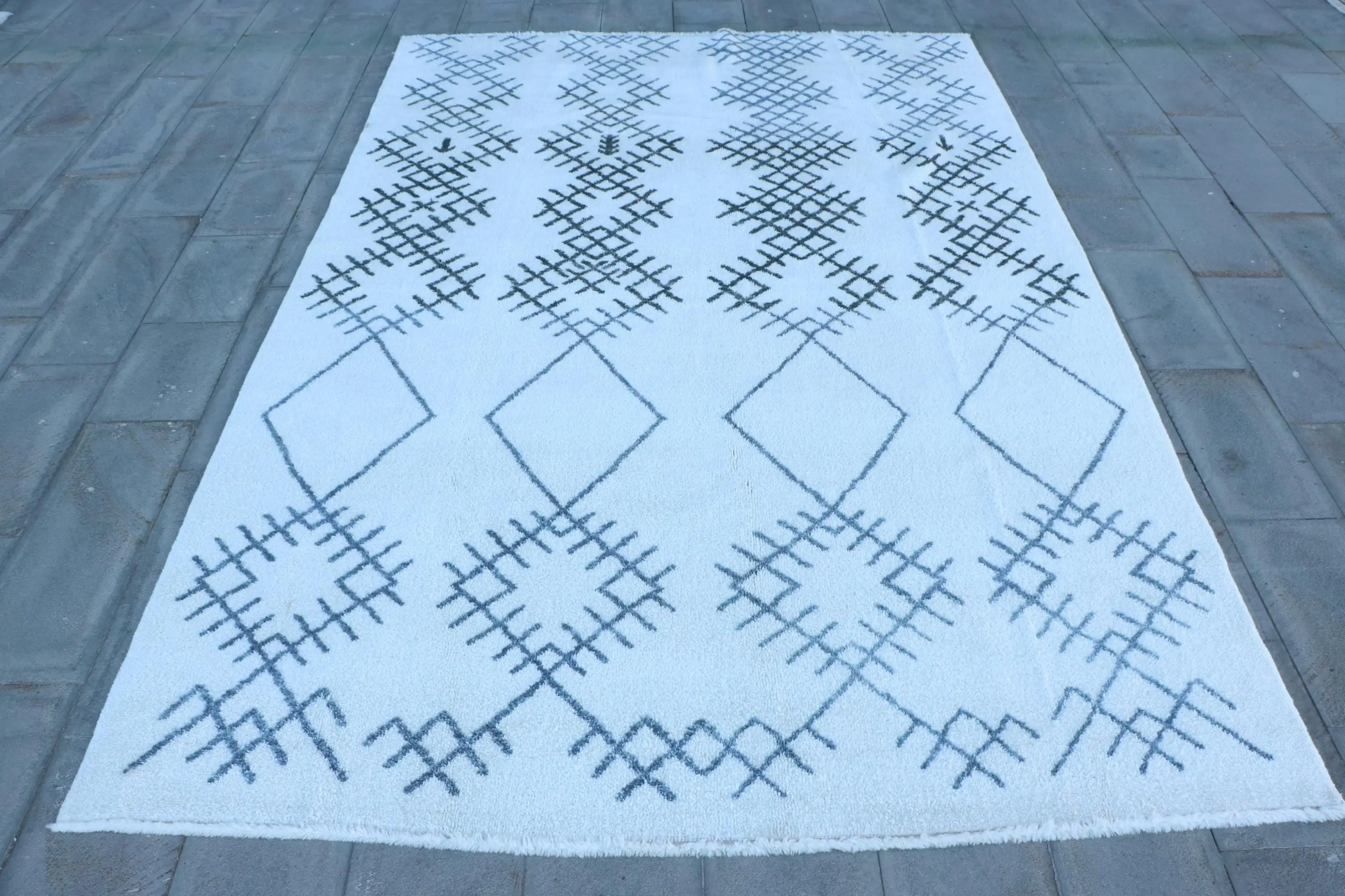 7.9x11.3 ft Turkish Rug, Vintage Oversize Rug, White Blue Check Rug - 1