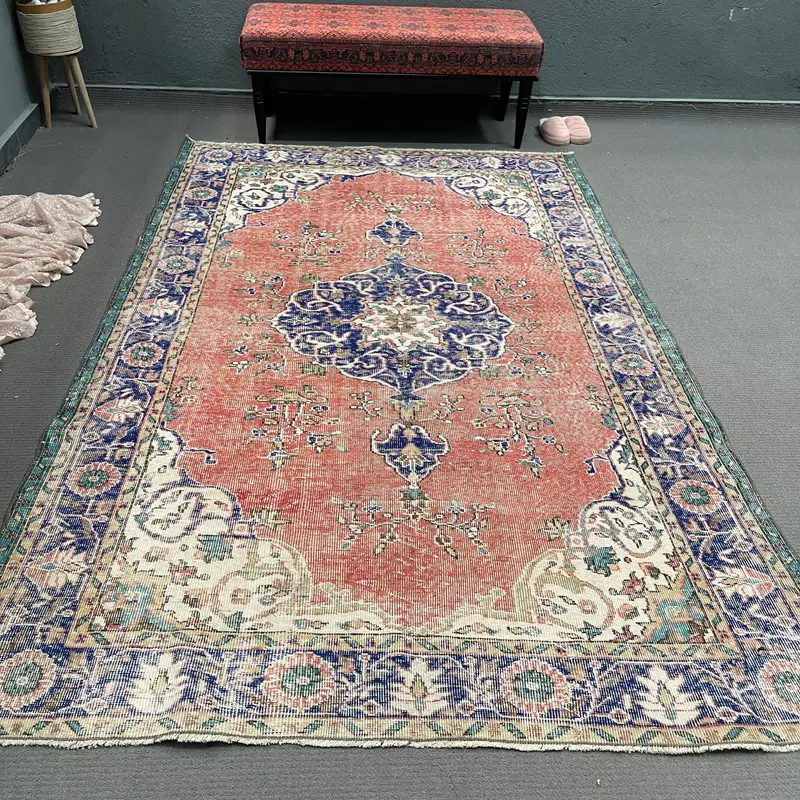 5.7x8.8 ft Vintage Rug, Turkish Large Rug, Red Floral Wool Rug - 1
