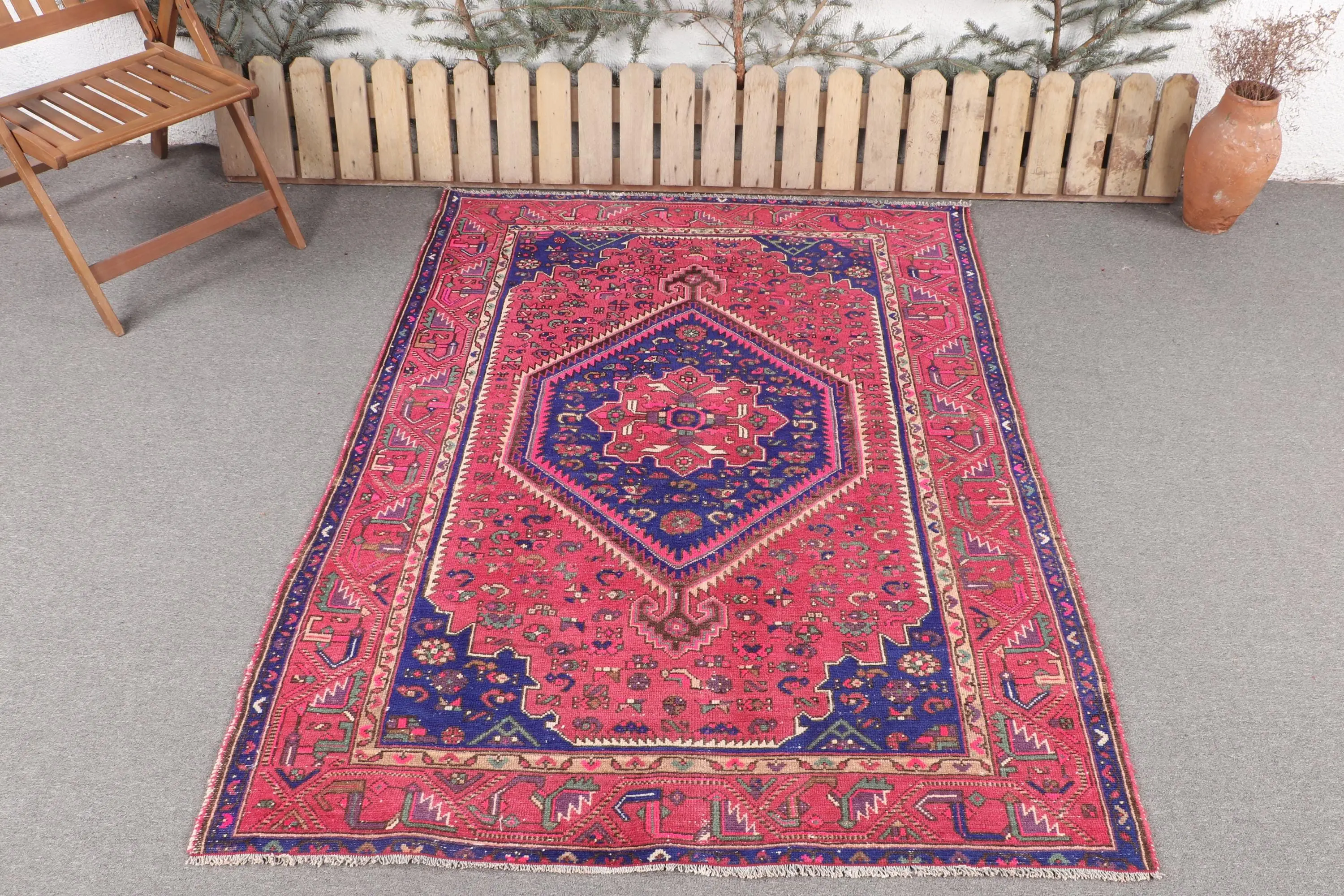 Turkish Vintage Area Rug 4.8x6.3 ft (145x191 cm), Red Moroccan Rug - 1