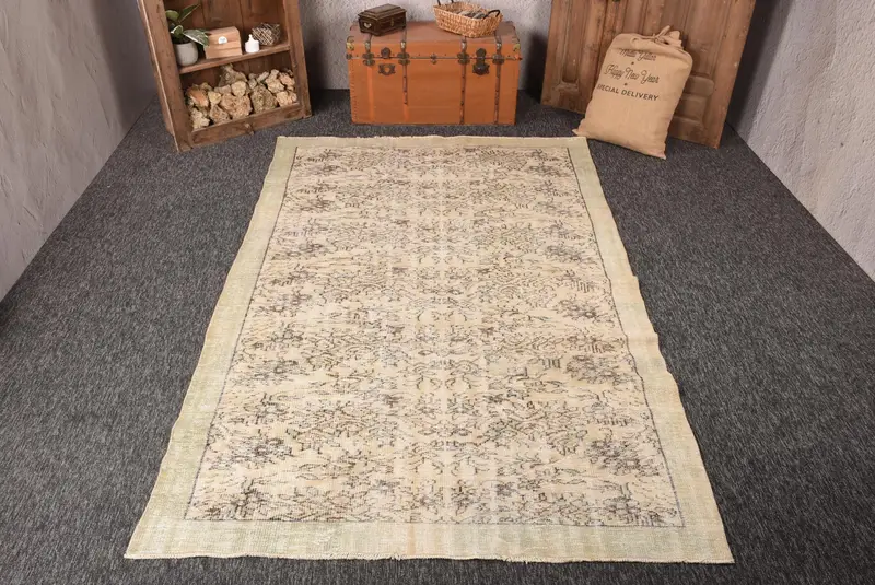 Türk Vintage Halısı 5.8x9.4 ft (176x286 cm), Oushak Yeşil Kahverengi Çiçekli Halı - 1