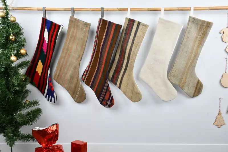 Patrón de adornos navideños, calcetín navideño de 8 pulgadas de ancho