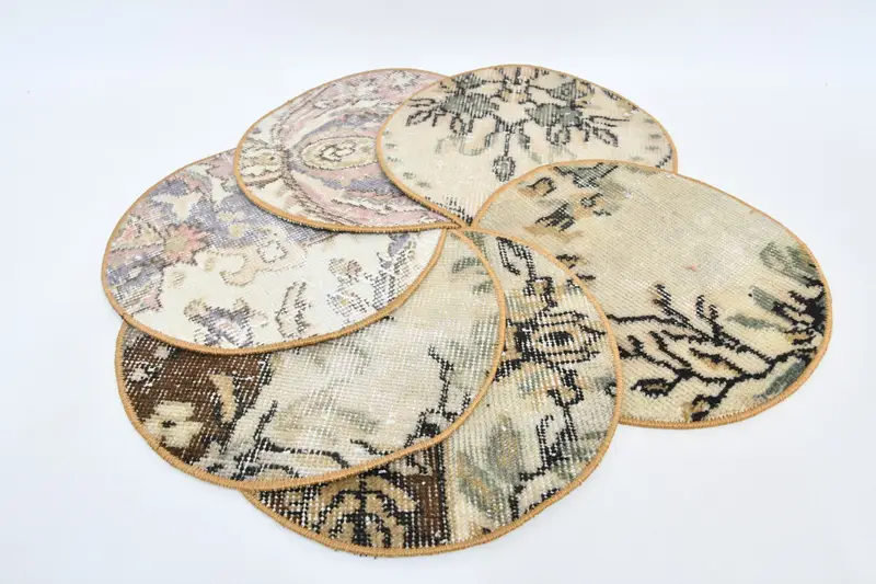 ボヘミアン ブラウン & ベージュ プレースマット、幅 35 インチのテーブル装飾