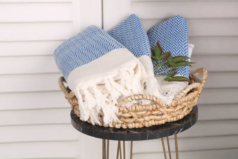 Dekoratif havlu, kişiselleştirilmiş nedime hediyesi, banyo havlu, 34x18 pamuklu zikzak tasarım havlu, monogramlı el havlu, düğün iyilikleri - 5