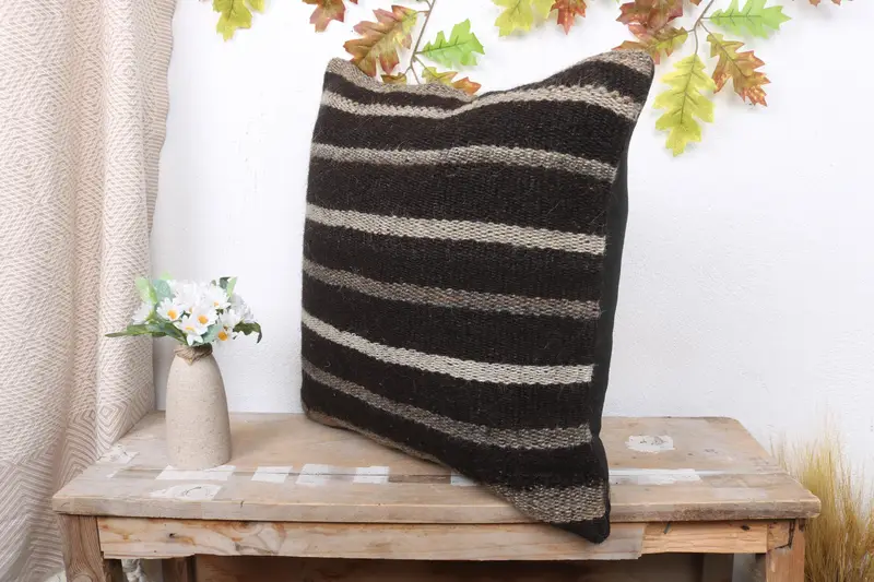 Handmade Kilim Cushion, Antique Pillows, Interior Designer Pillow, Retro Pillow Cover, Pillow Cover, 20x20 Brown Pillow Case - 4