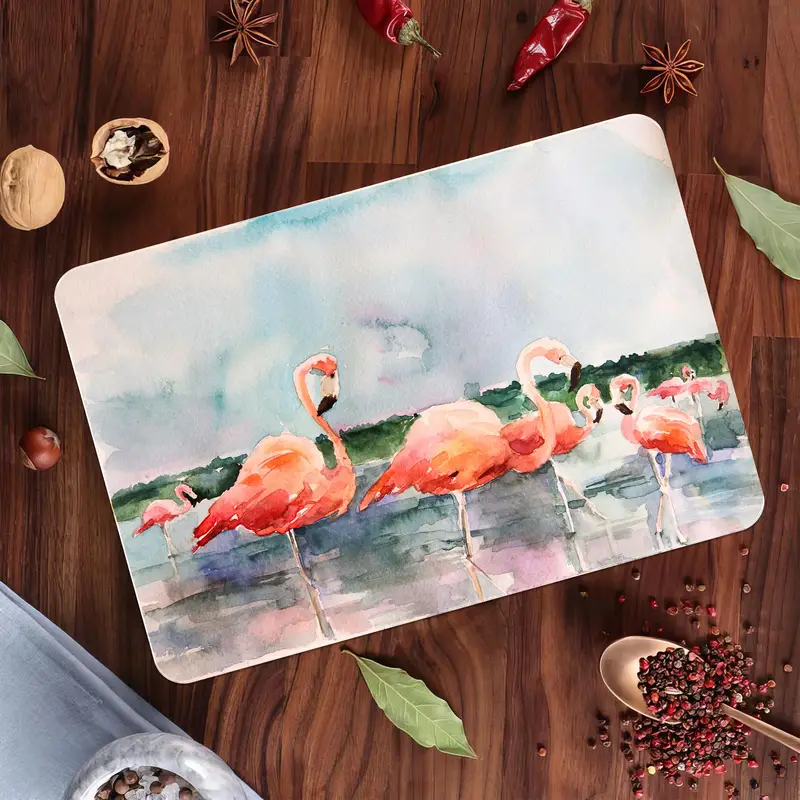 Flamingo Baskılı Cam Kesme Tahtası: Tropikal Mutfak Şıklığı