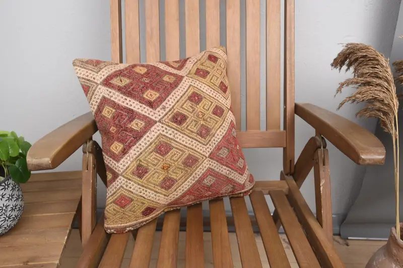 Geometric Throw Red Cushion Cover, Wool Moroccan 16x16 inch Cushion - 1