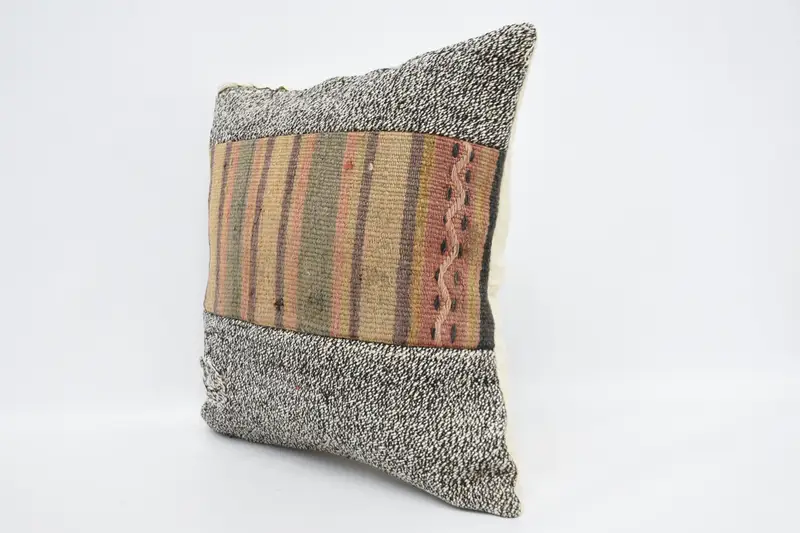 Turkish Kilim Pillow, Traditional Pillow Sham, 18x18 White Pillow Case, Turkish Pillow, Boho Pillow, Decorative Pillow Sham, Pillow - 4