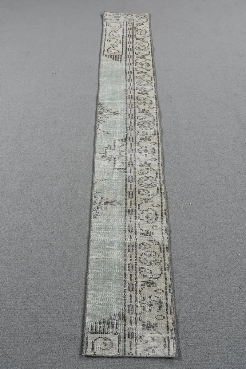 Vintage Runner Halı, 1.1x7.6 ft Türk Halısı, Gri Katı Yün Halı - 1