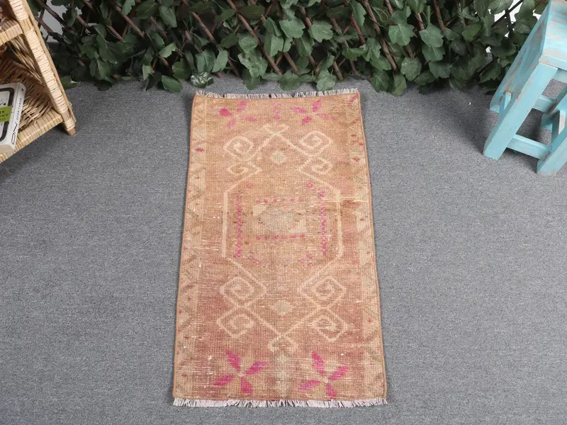 Brauner, lila Patchwork-Teppich 1,4x2,5 Fuß, einzigartiges Design