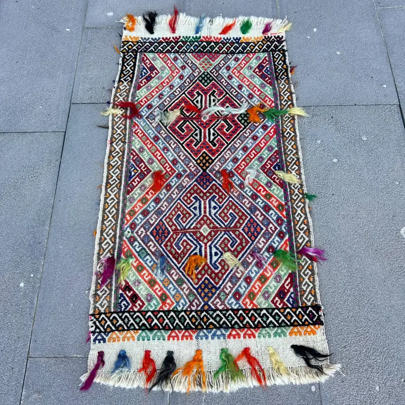 Vintage Turkish Rug 1.6x3.2 ft (48x97 cm), Kilim Red Patchwork Rug - 1